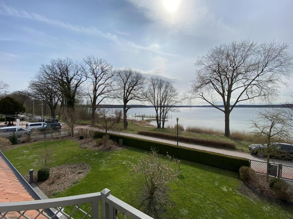 Fewo In Villa Mit Seeblick Плау ам Зее Екстериор снимка